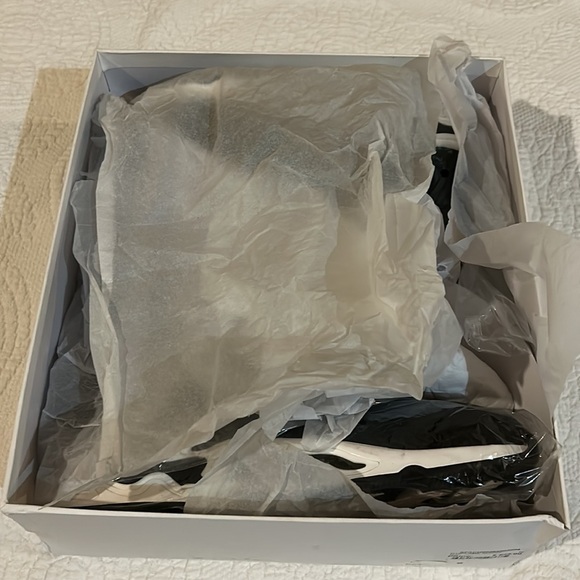 Sandro Flame sock Trainers. Size 39 - Picture 8 of 12